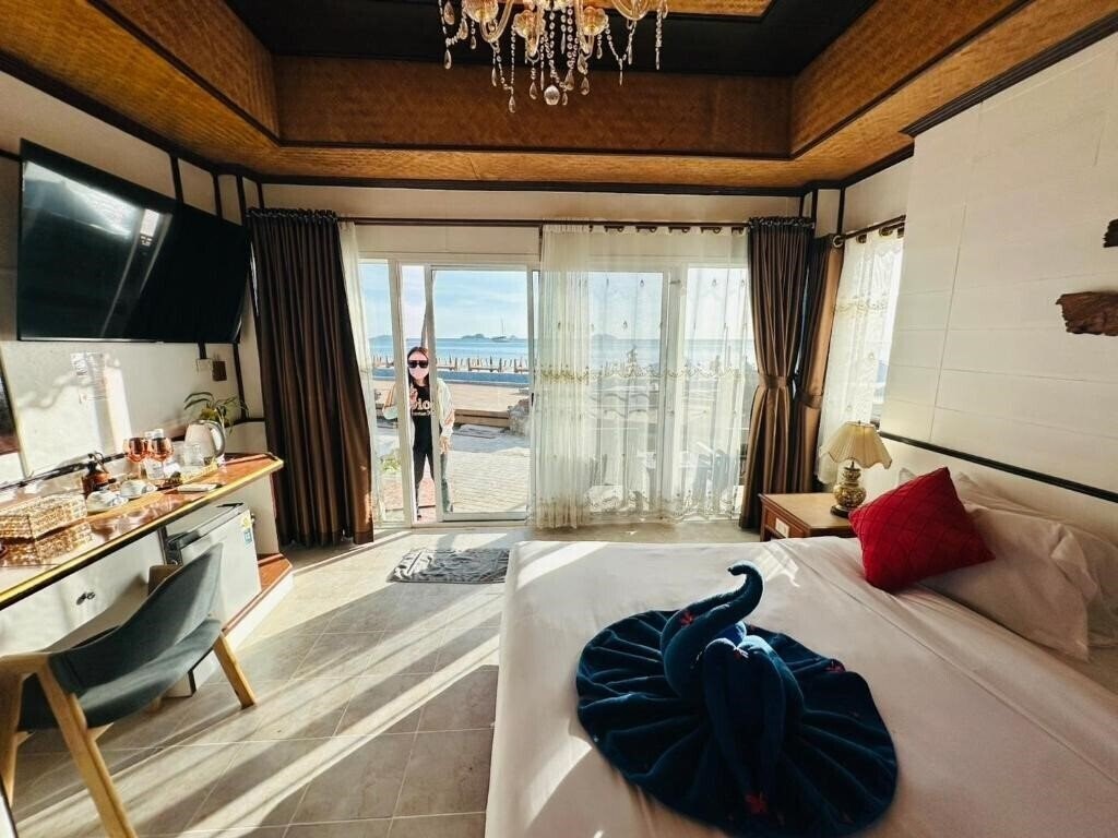 Отель Koh Chang Resort & Spa 3*