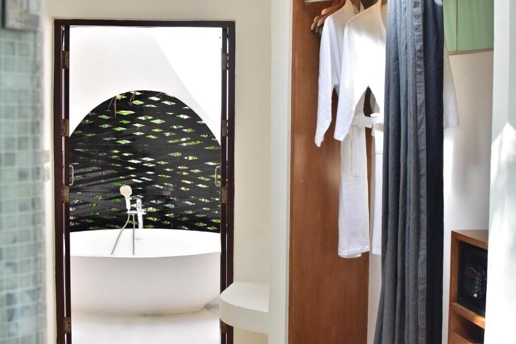 Cham's House Koh Kood Resort 5* суреті