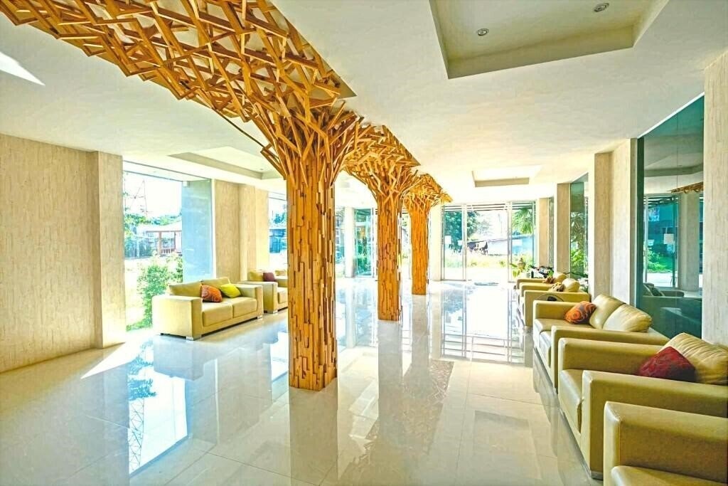 The Wings Hotel 3* суреті