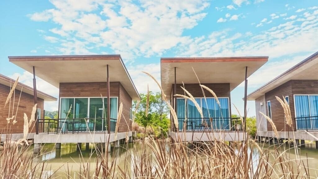 Ko Lanta Amantra Lake View Resort 3* қонақ үйі