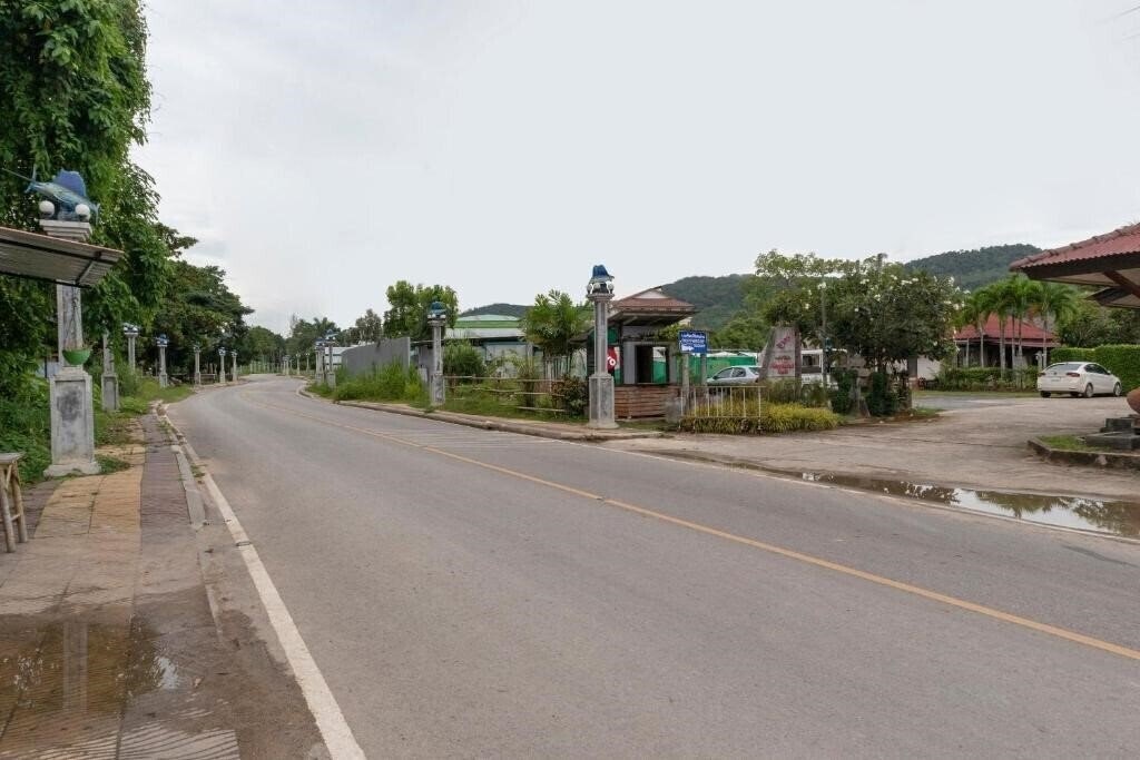 Отель Noppharat Resort 3*