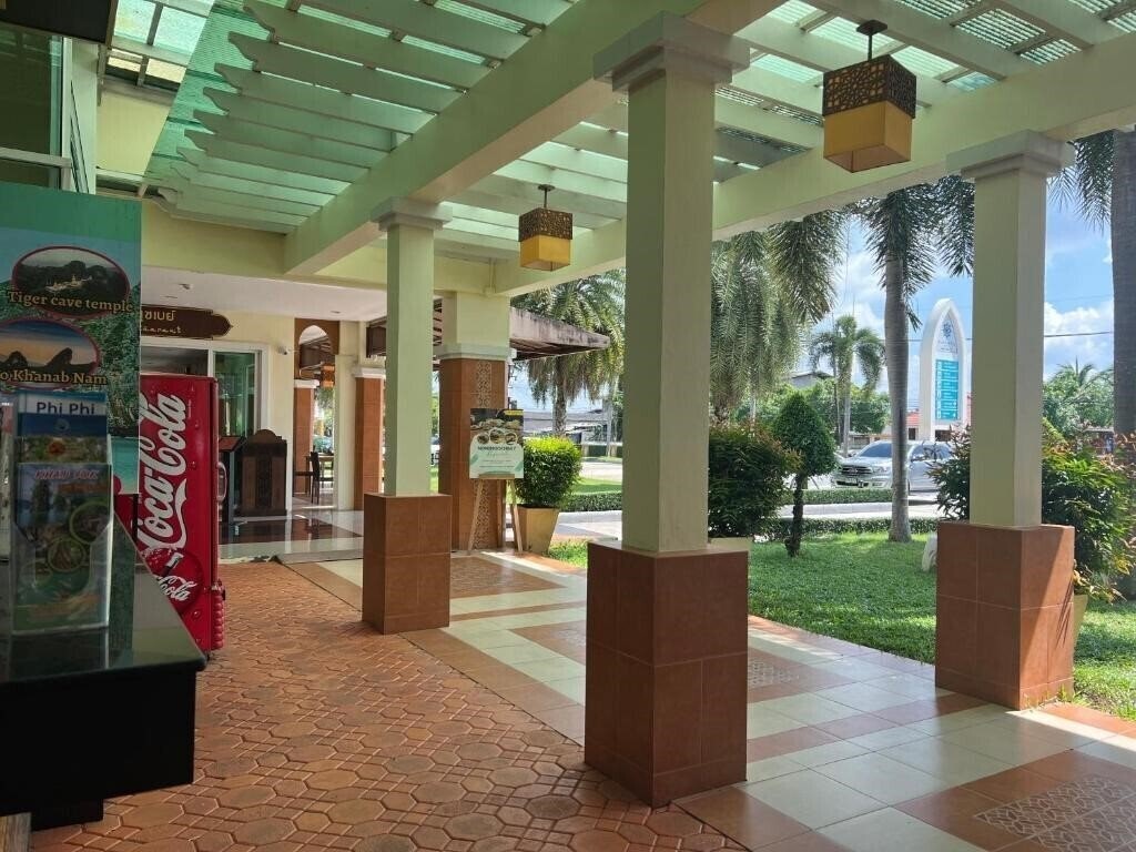 Krabi Front Bay Resort 4* суреті