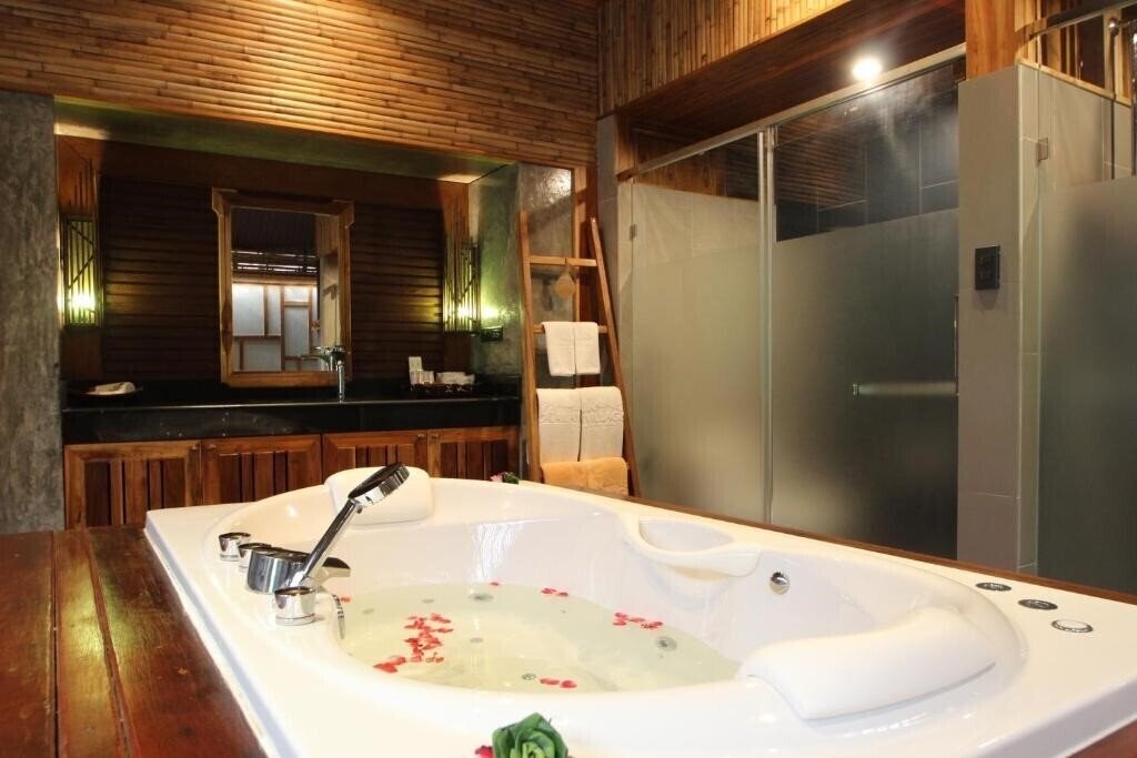 Фотография Railay Village Resort And SPA 4*