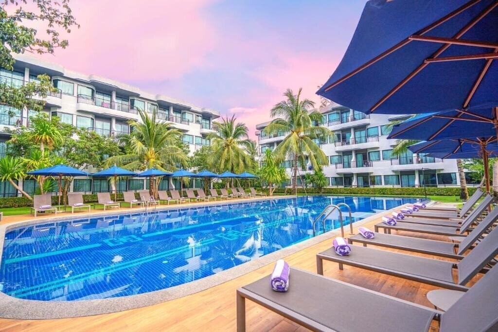 Holiday Inn Express Krabi Ao Nang Beach 3* қонақ үйі