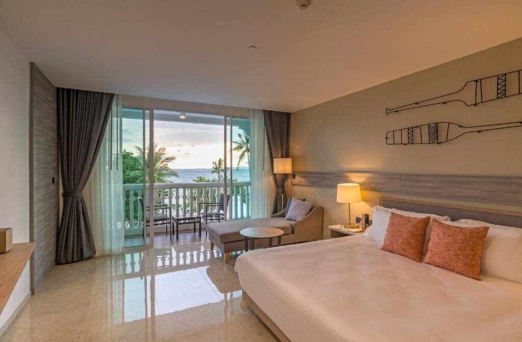 Centara Ao Nang Beach Resort & Spa 4* суреті