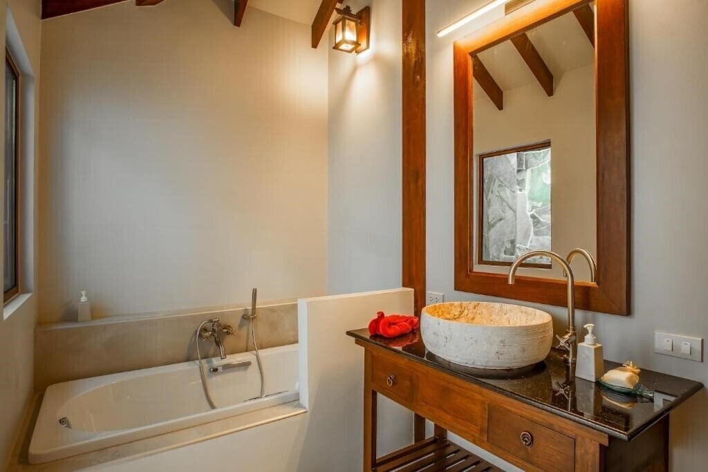 Картинка Koh Jum Beach Villas 4*