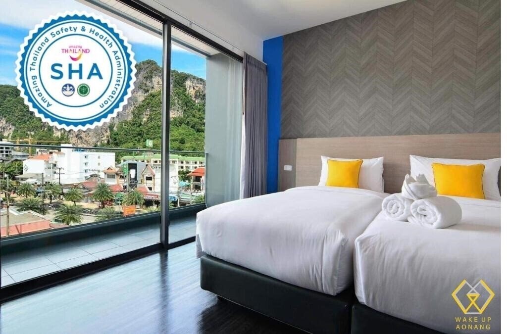 Отель Wake Up Aonang Hotel 3*