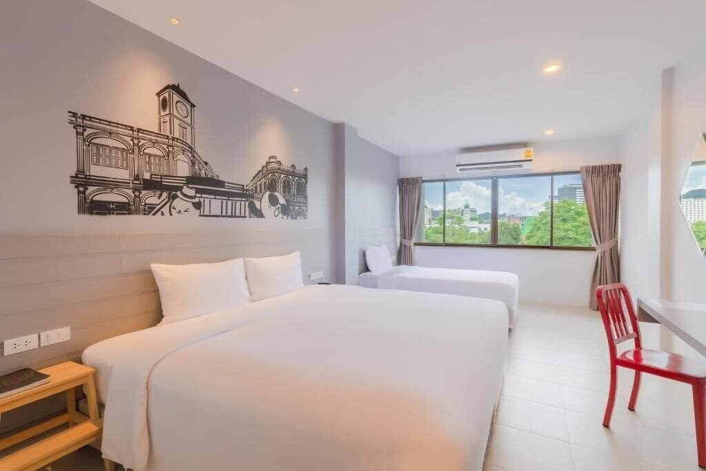 Фото Recenta Style Phuket Town 4*
