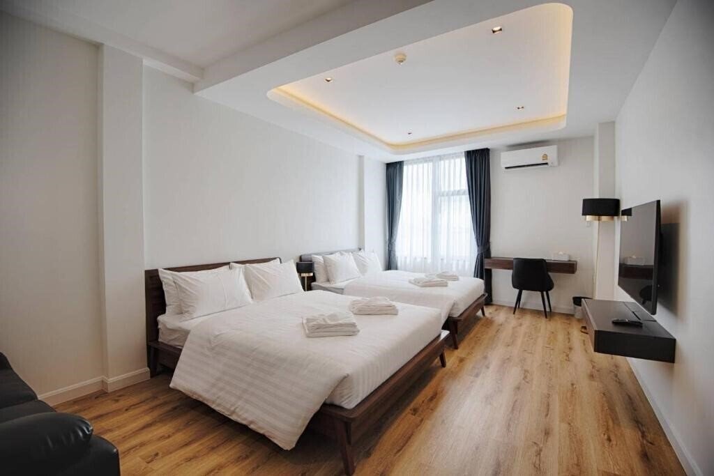 Play Poshtel 4* фотосуреті