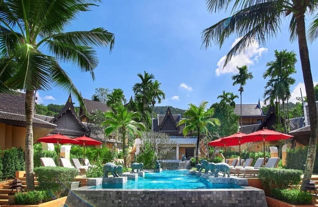 Amari Vogue Resort 5* суреті