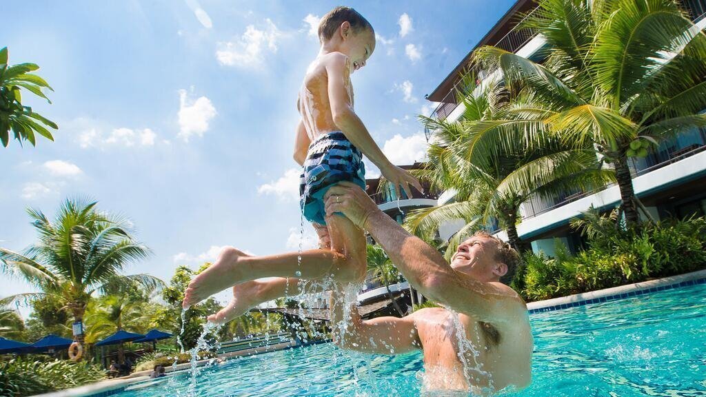 Фото Holiday Inn Resort Krabi Ao Nang Beach 4*