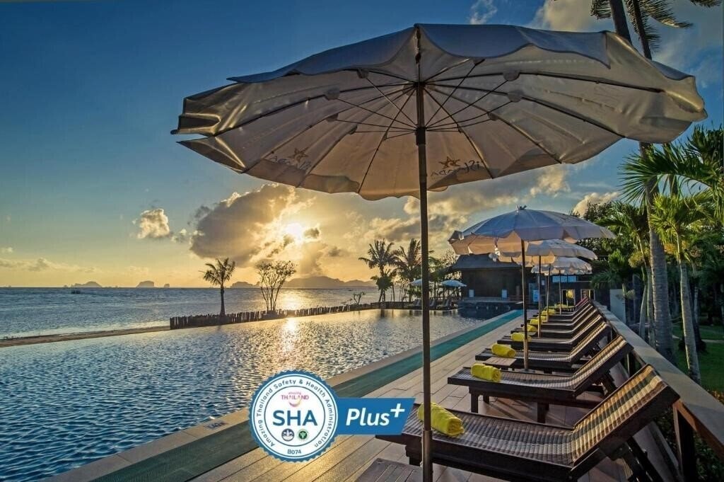 Отель Islanda Eco Village Resort 4*