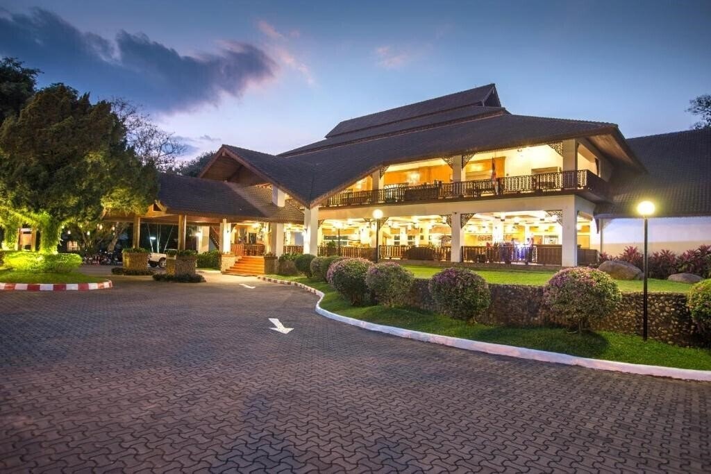Фото The Imperial Mae Hong Son Resort 3*