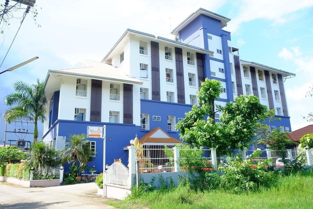 Studio Khon Kaen 2* қонақ үйі