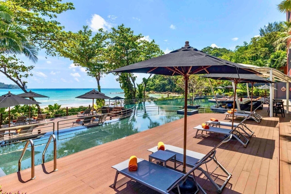 Отель Novotel Phuket Kamala Beach 4*