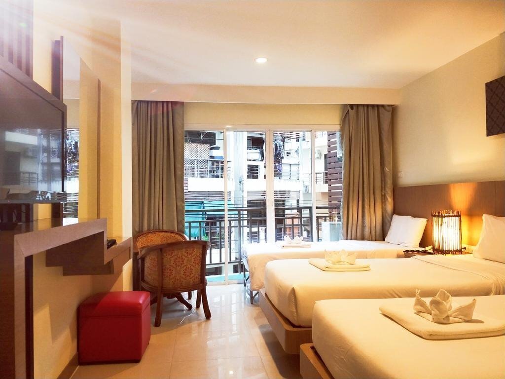 Pimrada Hotel 2* суреті