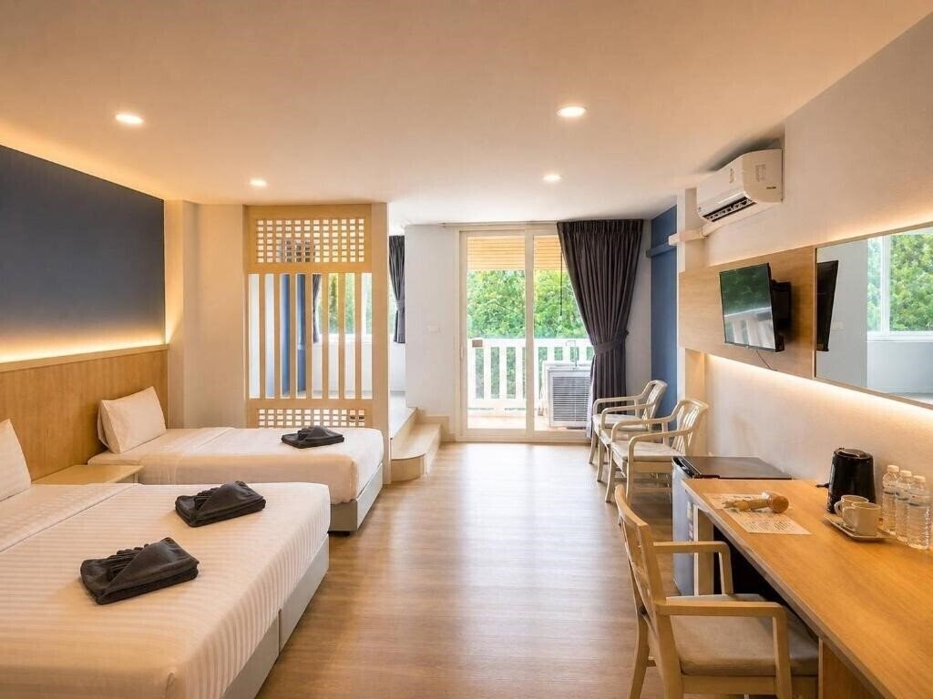 Фото Karon Living Room 3*
