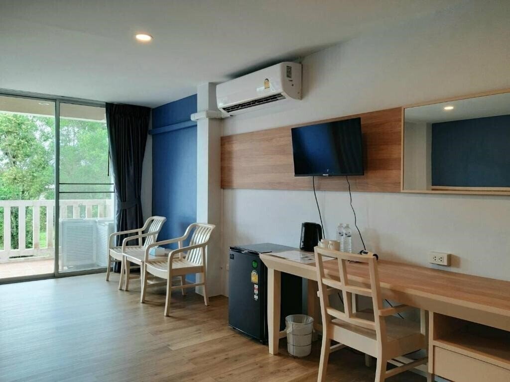 Фотография Karon Living Room 3*