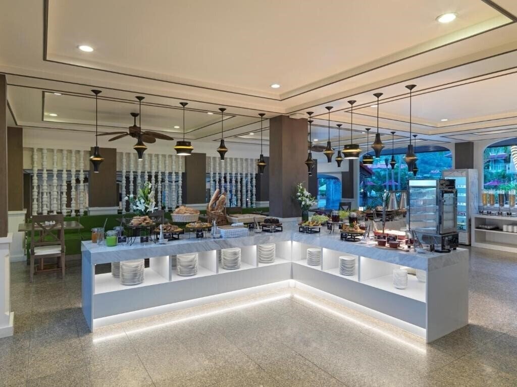 Картинка Chanalai Flora Resort 4*