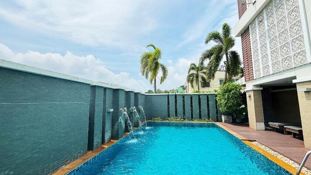 Фото Ratana Apart-Hotel 4*