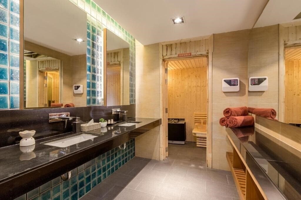 Фотография Charm Resort Phuket 4*