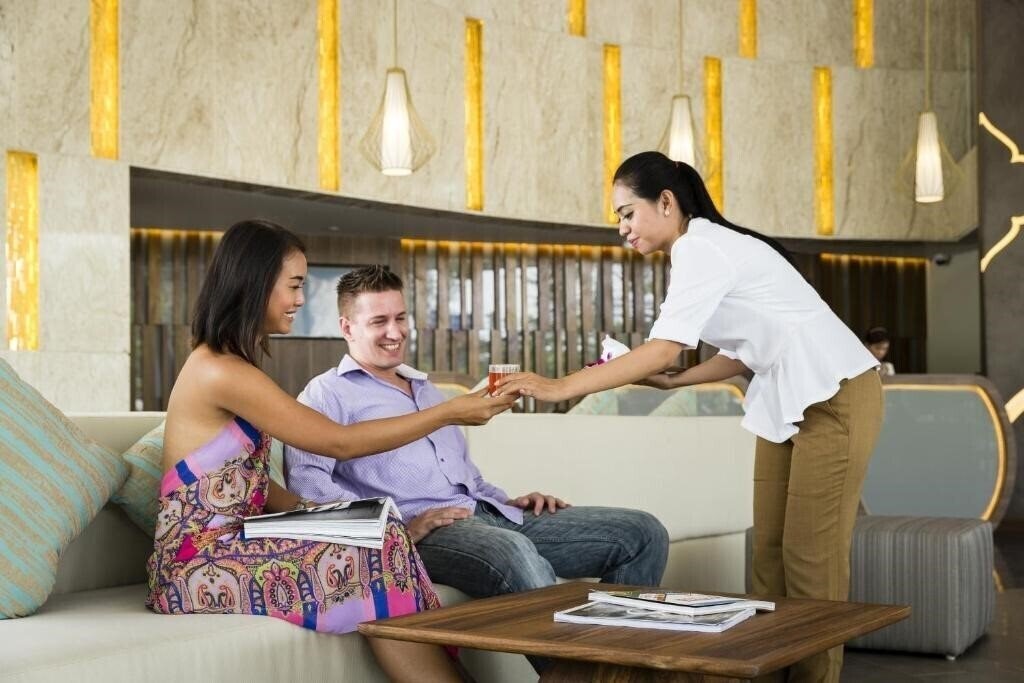 Изображение Novotel Phuket Karon Resort & Spa 4*