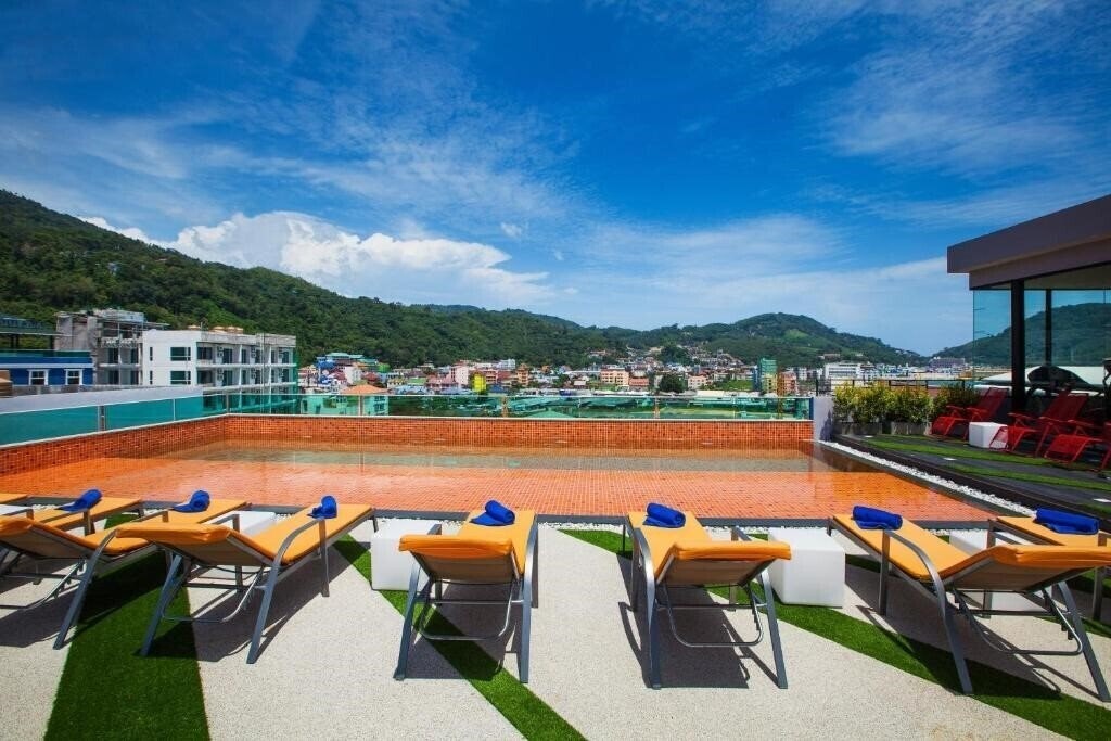 The Crib Patong 3* қонақ үйі