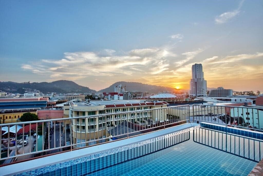 Отель Orchid Resortel 3*