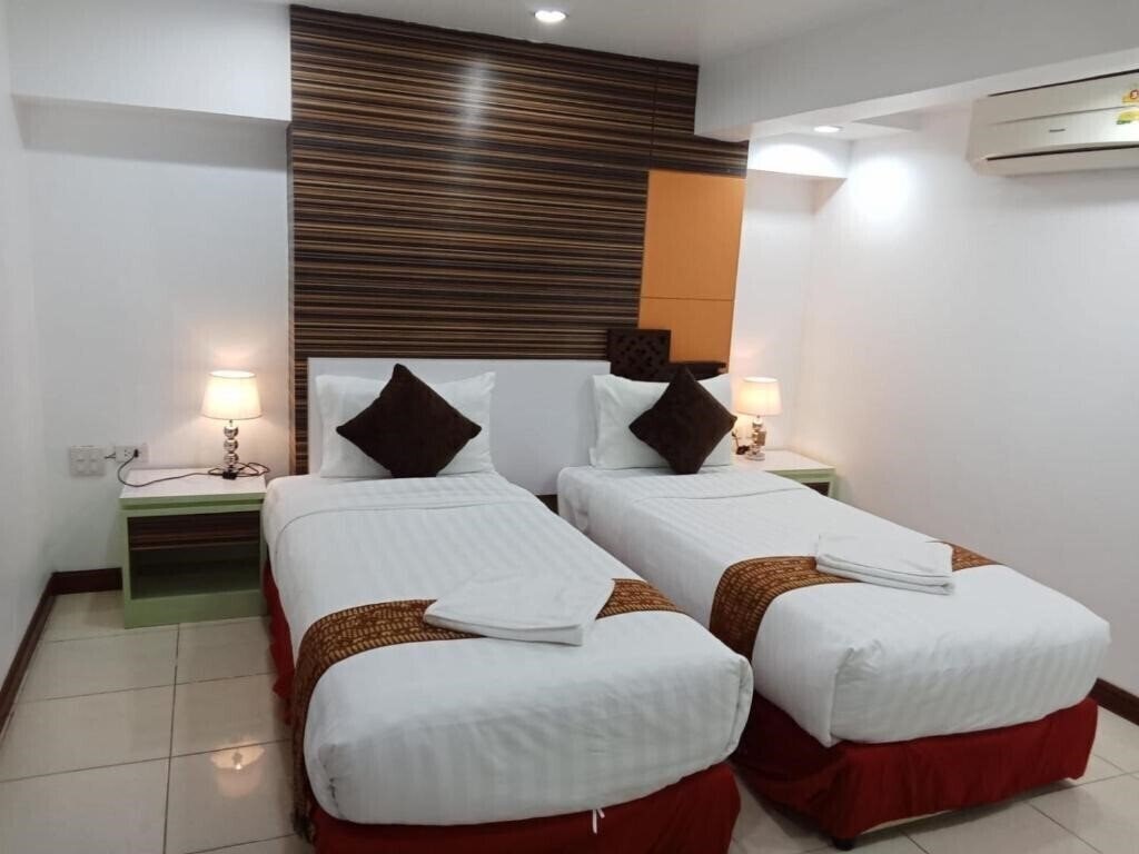 Картинка Patong Max Value Hotel 3*