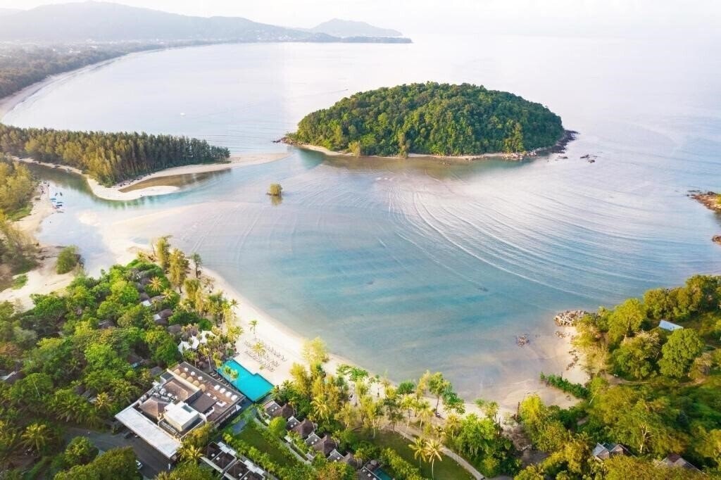 Отель Anantara Phuket Layan Resort & SPA 5*