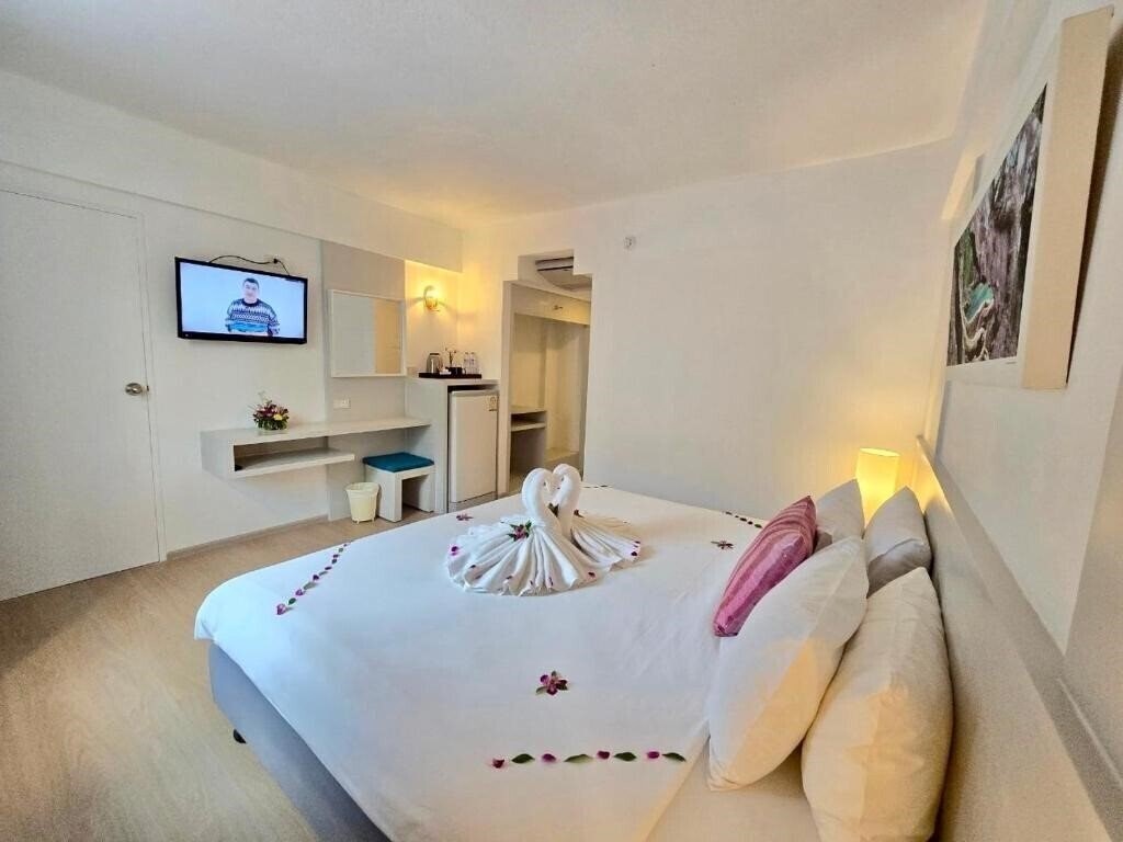 Фотография On Hotel 3*