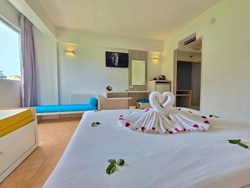 Фотография On Hotel 3*