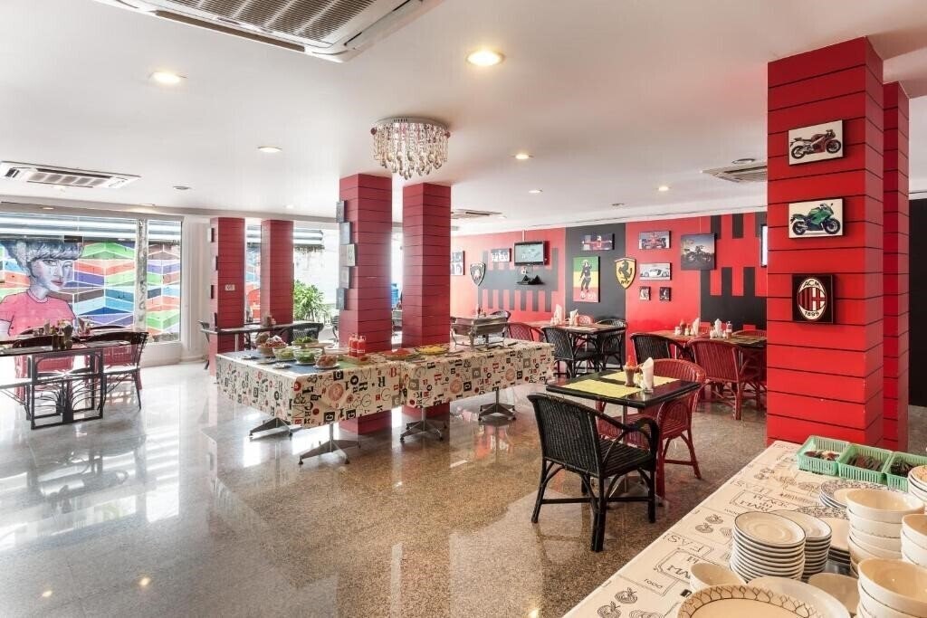 Armoni Patong Beach Hotel By Andacura (ex. Icheck Inn Patong) 3* фотосуреті