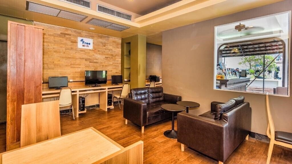 Фото Sunset Mansion 2*