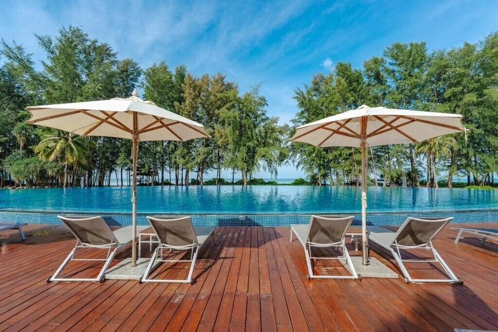 Фотография Splash Beach Resort 5*