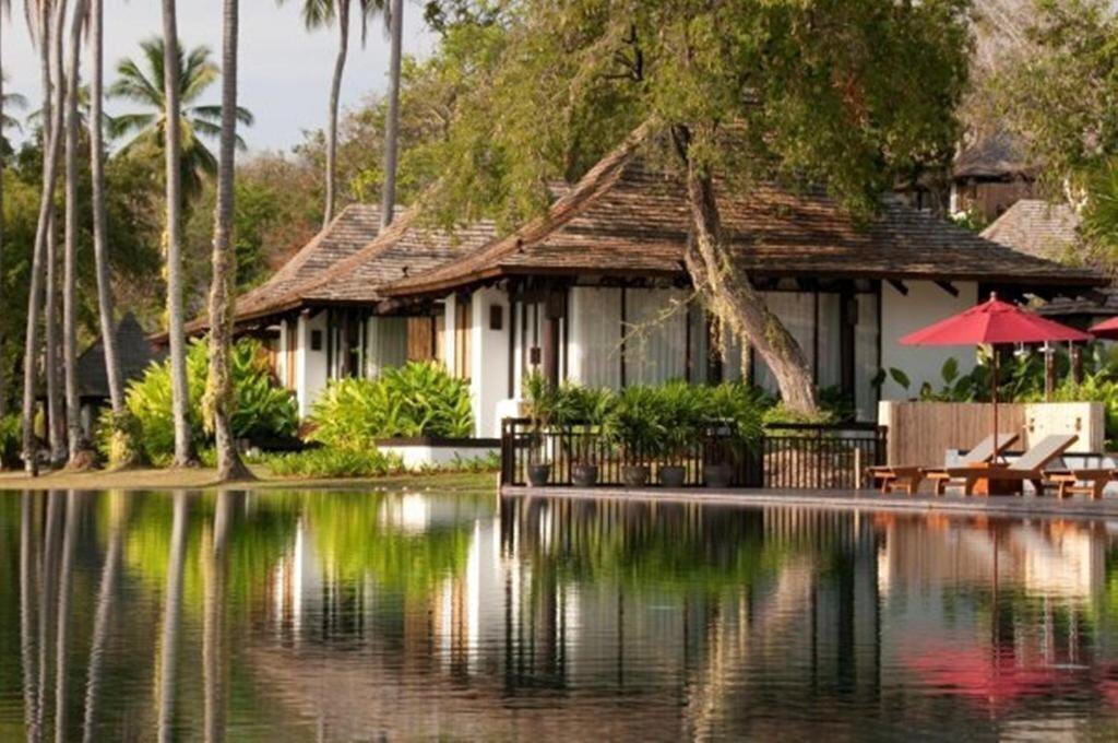 Отель Vijitt Resort Phuket 5*