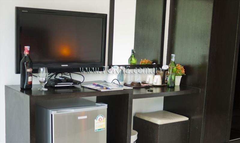 AT HOME HOTEL 2* суреті