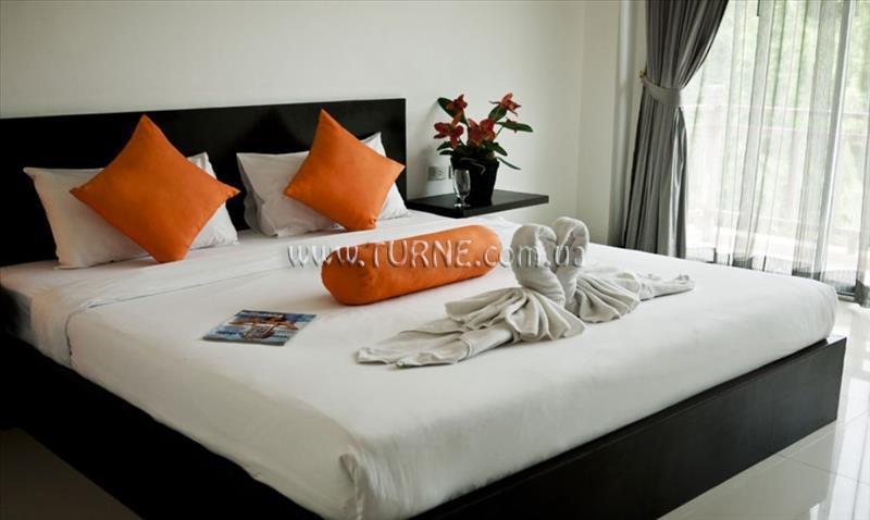 AT HOME HOTEL 2* суреті