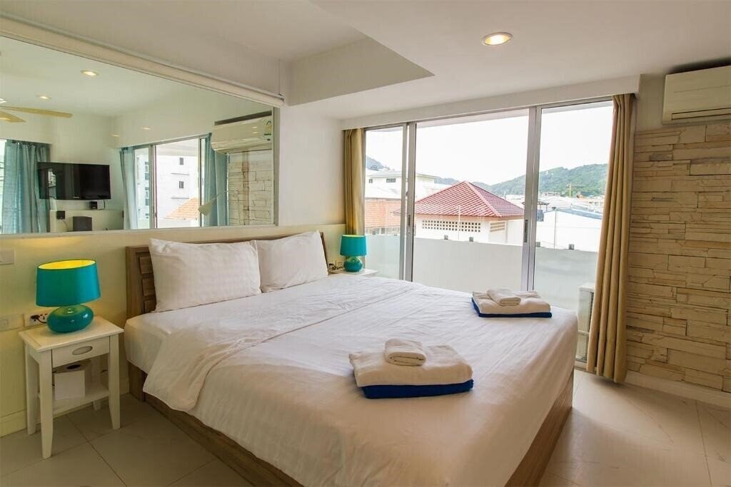 Фото Patong Heritage 4*