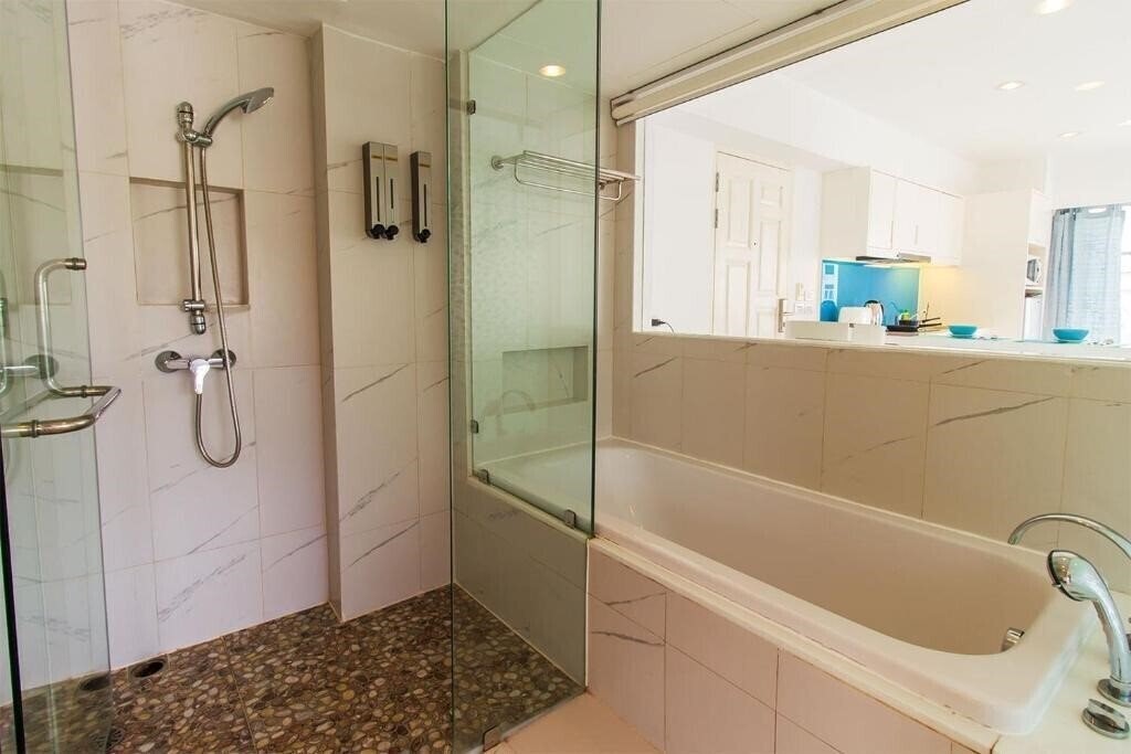 Фотография Patong Heritage 4*