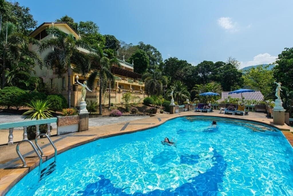 Baan Karon Hill Phuket Resort 3* суреті