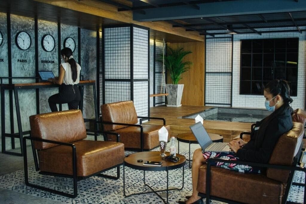 Отель Baan Paradise Hotel 2*