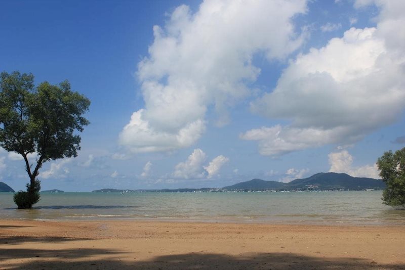 Фото Baanpanwa Resort 3*