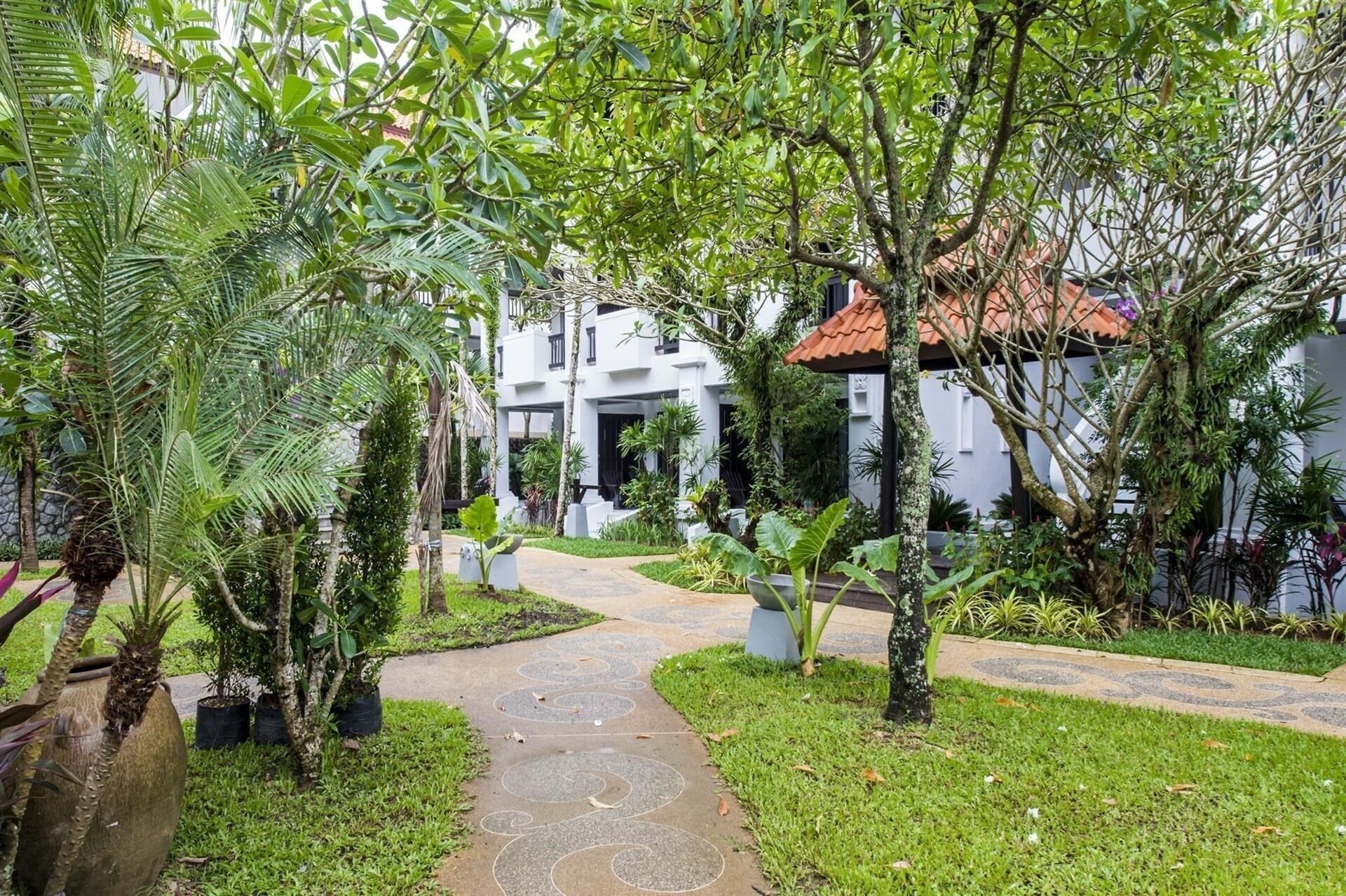 Akyra Beach Club Phuket 5* фотосуреті