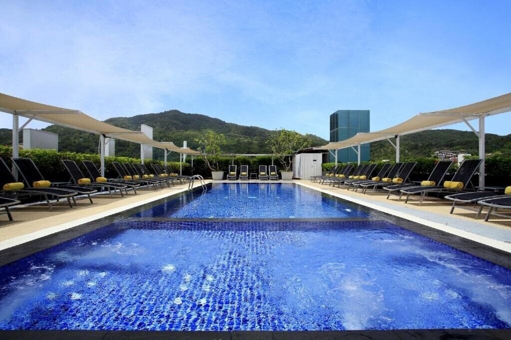 Изображение Ashlee Hub Hotel Patong 3*