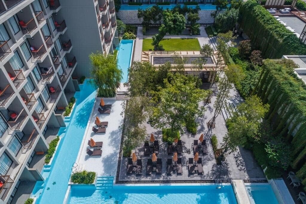 Отель Proud Phuket 4*