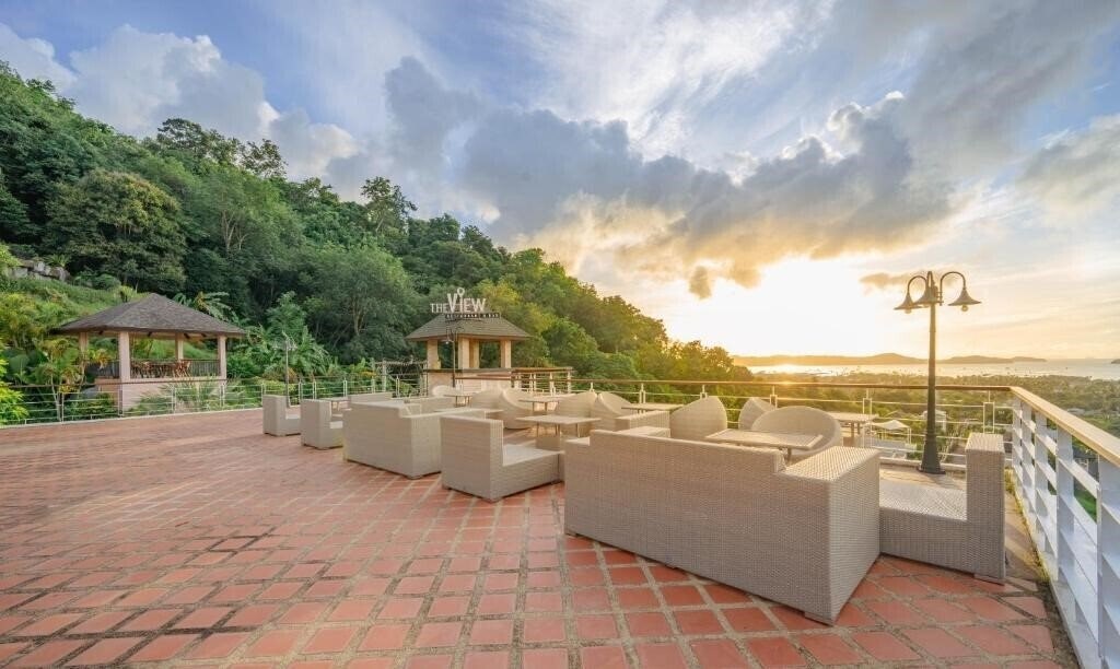 Картинка The View Rawada Resort 4*