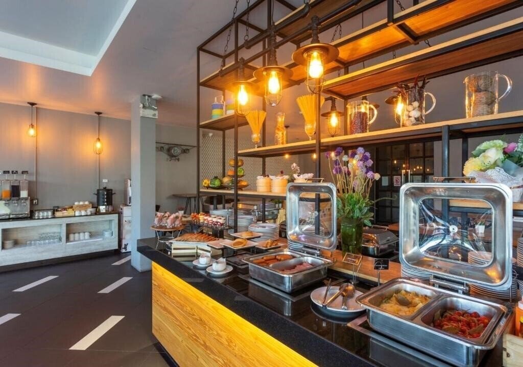 Maya Phuket Hotel 4* фотосуреті