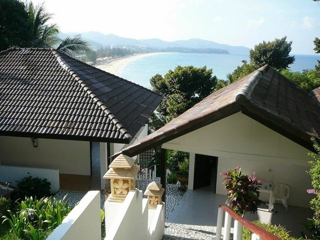 Отель Karon Cliff Contempary Boutique 3*
