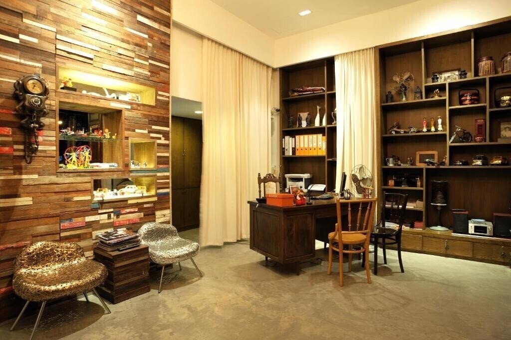 The Album Hotel 3* суреті